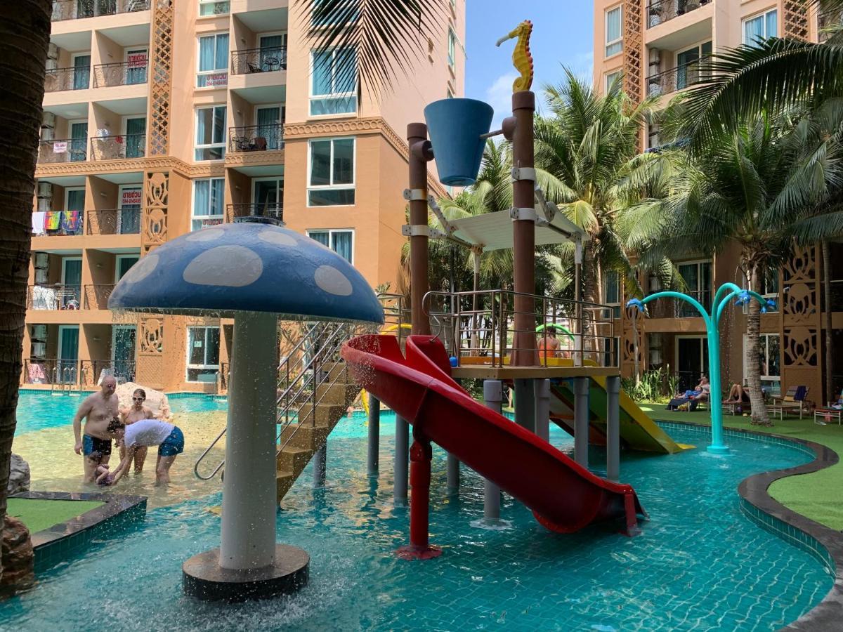 Atlantis Condo Resort Jomtien pláž Exteriér fotografie