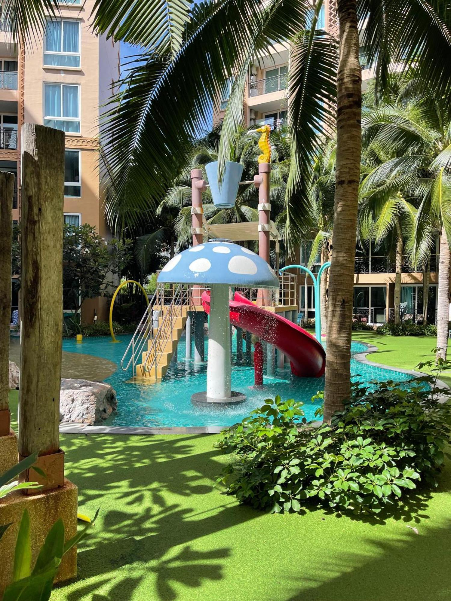 Atlantis Condo Resort Jomtien pláž Exteriér fotografie